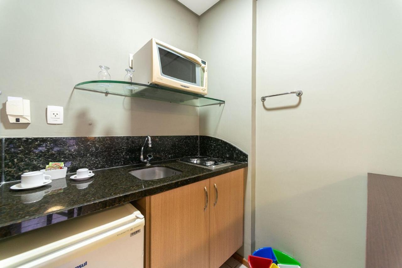 OTH1603 Flat na Ilha do Leite, Recife, um quarto. Fica em um dos mais importantes polos médicos do país Exterior foto