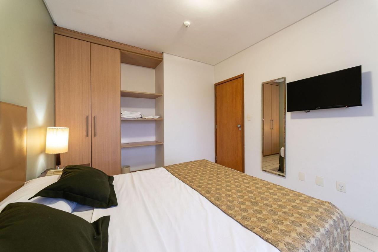 OTH1603 Flat na Ilha do Leite, Recife, um quarto. Fica em um dos mais importantes polos médicos do país Exterior foto