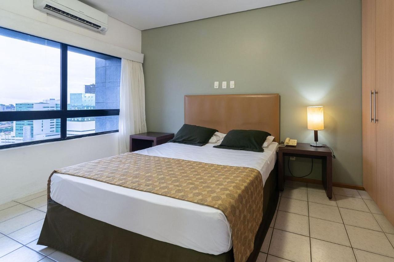 OTH1603 Flat na Ilha do Leite, Recife, um quarto. Fica em um dos mais importantes polos médicos do país Exterior foto